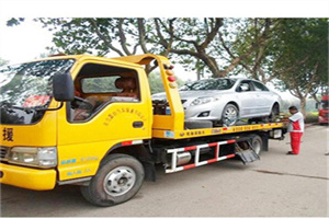 宝兴附近24小时汽车拖车服务热线